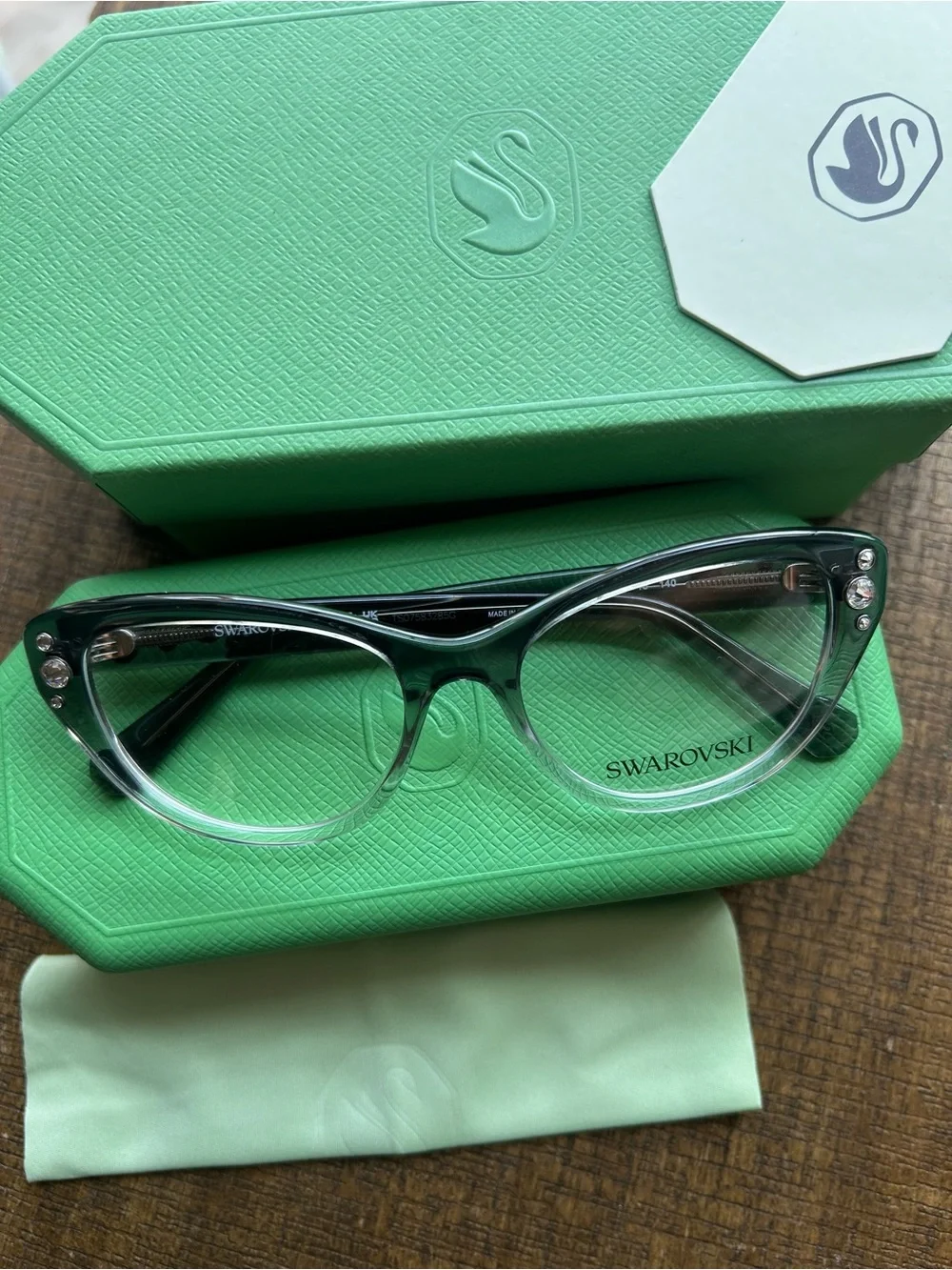 Swarovski •new never